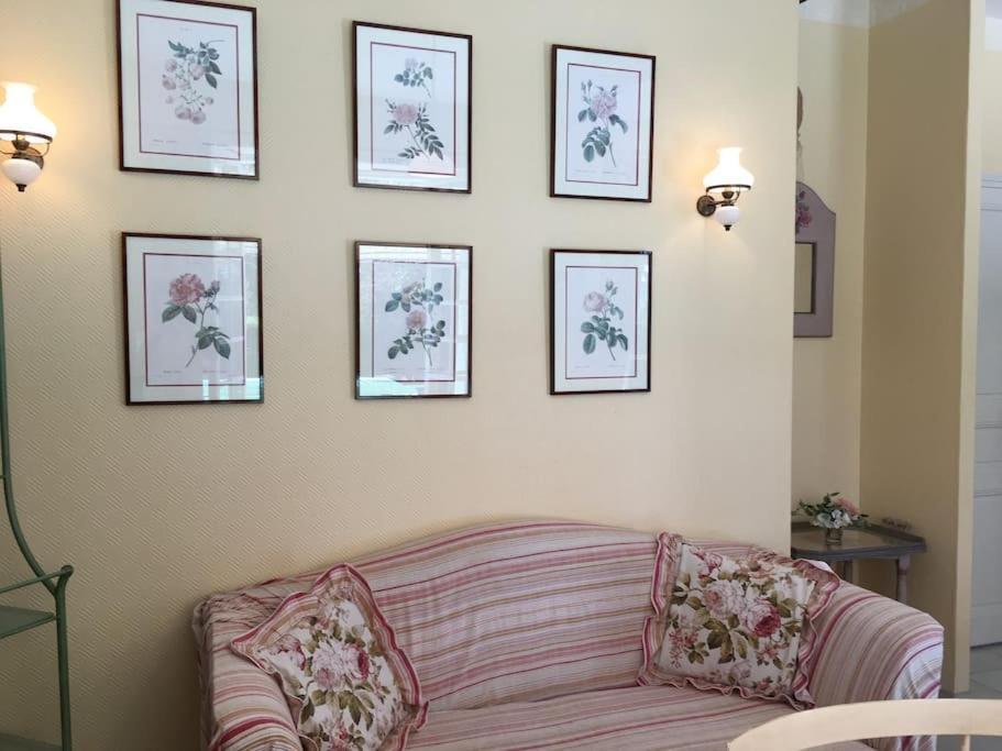 Holiday home La Maison Des Roses Mareuil-sur-Lay